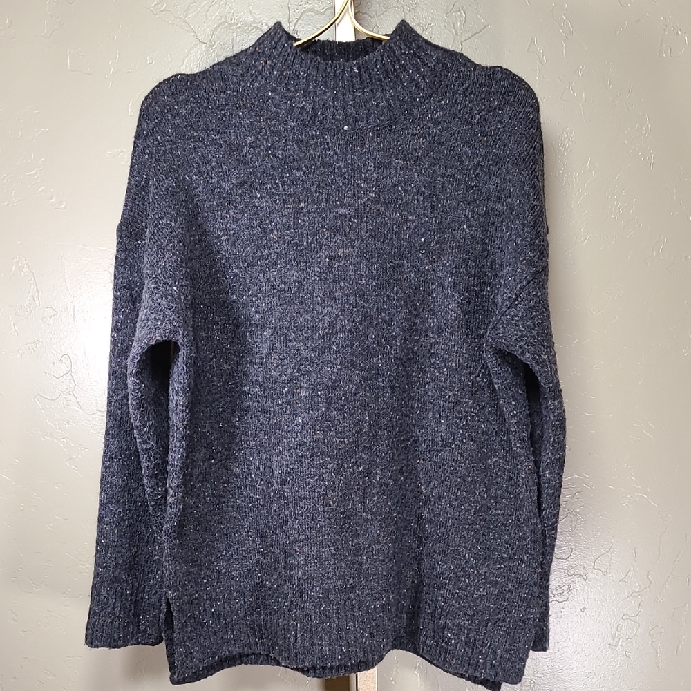 Well Worn Women's Dark Gray Mock  Turtleneck Sweater‎ Medium
